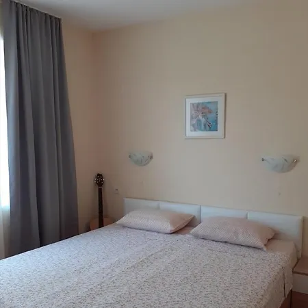 Bleu - синя лю-бо-в